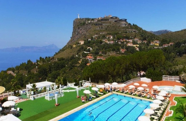Residence Pianeta Maratea with Pool