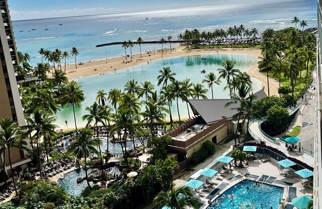 Resort Style with Hula Show, Fireworks and even Tiki Torches!