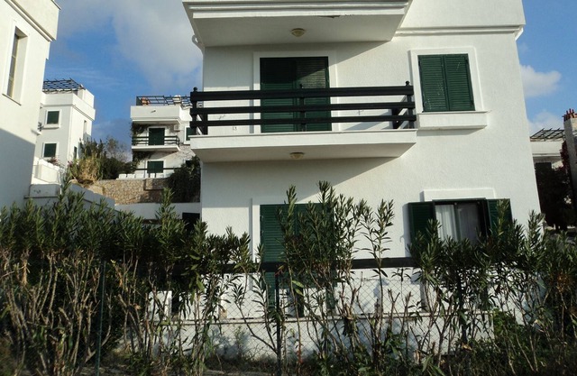 Resort Villa In Historic Sea Side Village Of Ildiri (historical Name Erythrai)