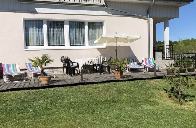 Rest and relax in a comfortable 80 m2 holiday apartment with a large sun terrace