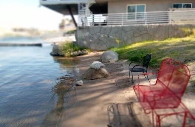 Restful Hangout