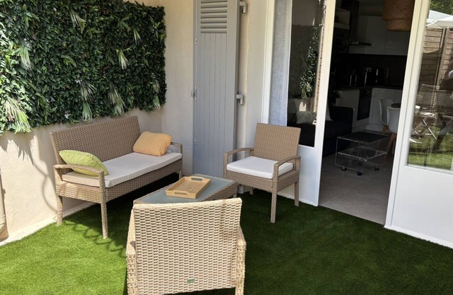 REZ DE Chaussé DE Villa à 5 Minutes DE LA Plage A Pied