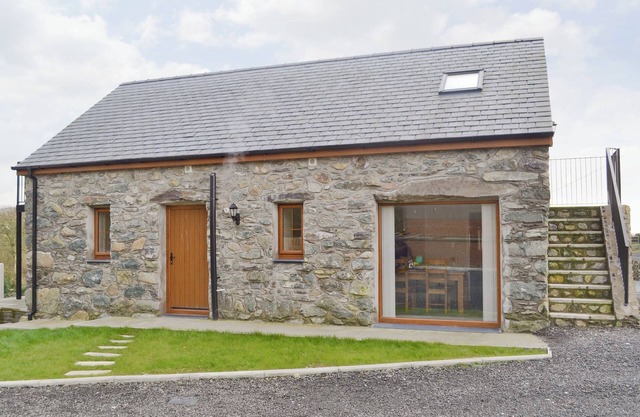 Rhiwal Kitty - UK6000