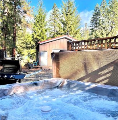 Rhodie House by NW Comfy Cabins