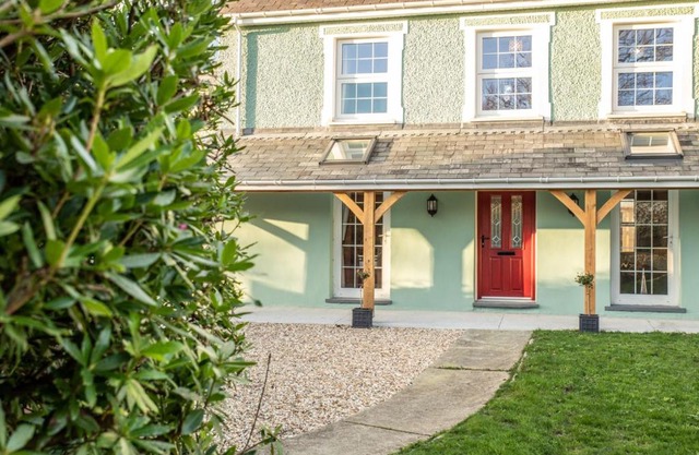 Rhos y Gadair - an incredible farmhouse by the sea