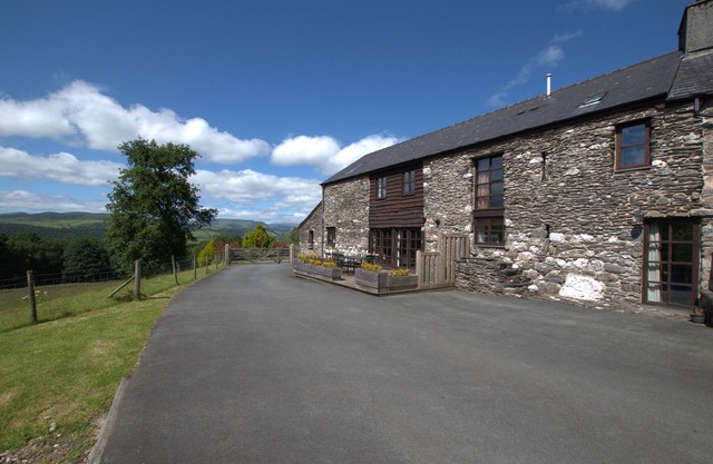 Rhyd y Gorlan - Three Bedroom House, Sleeps 7
