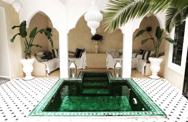 Riad Shiraz, Pool & Hammam