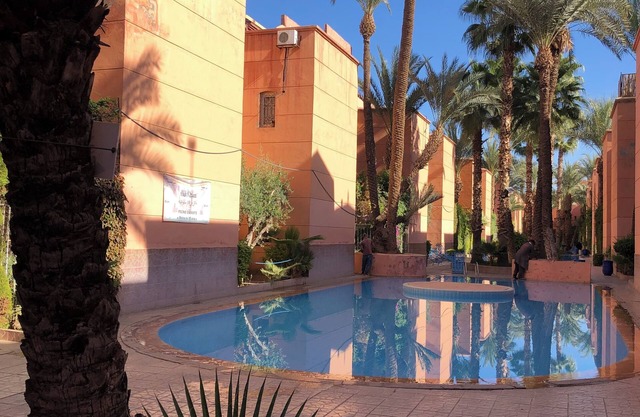 Riad type house in a residence with swimming pool in the Medina, a dream come true!