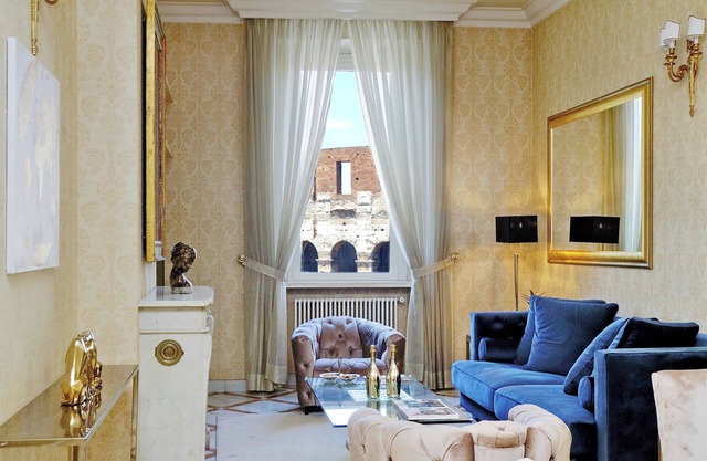 RICCI MARCHETTI HOUSE