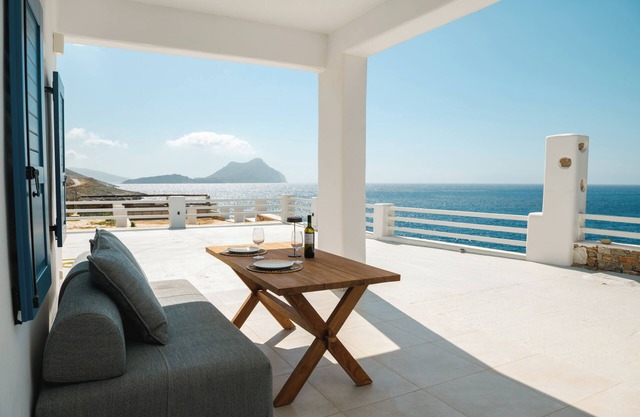 Richti studio - self service Aegean Sea view!