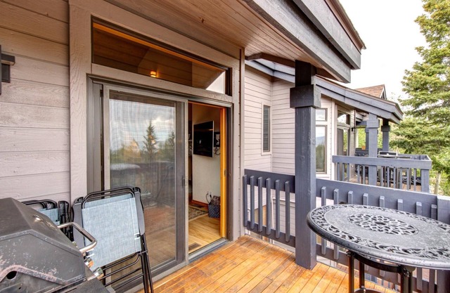 Ridgepoint 3 Bedrooms RGT-117 by KBM