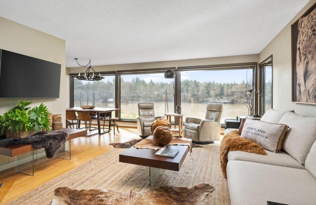 River Forest Retreat