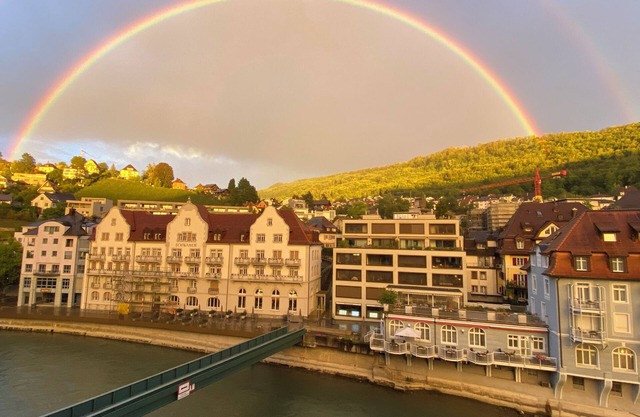 River Front, Best View