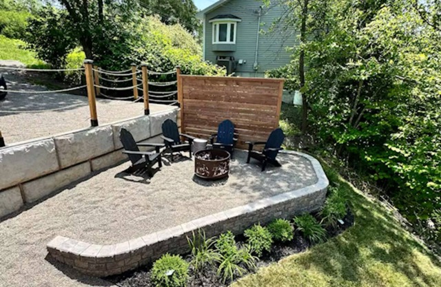 River Front Getaway with private beach and close to all amenities.