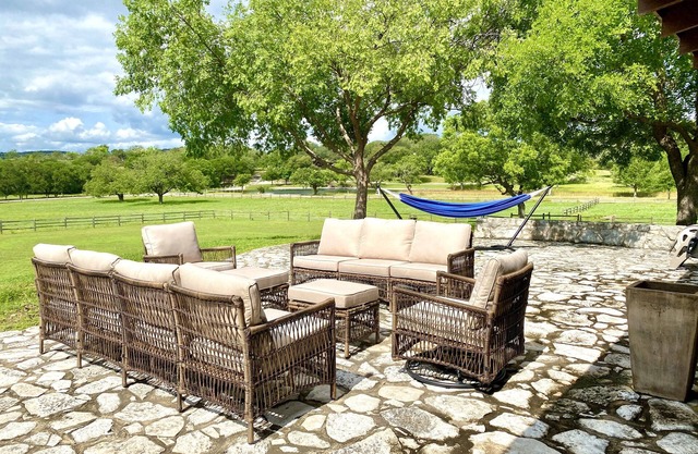 River l Resort Pool l Lake l Firepit l HOT TUB