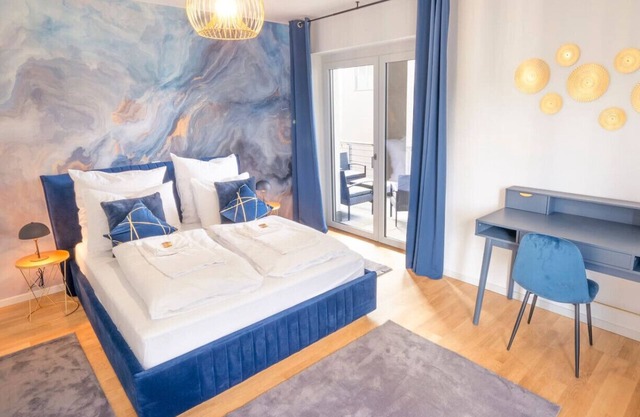 River Lux Suite 5min to HBF