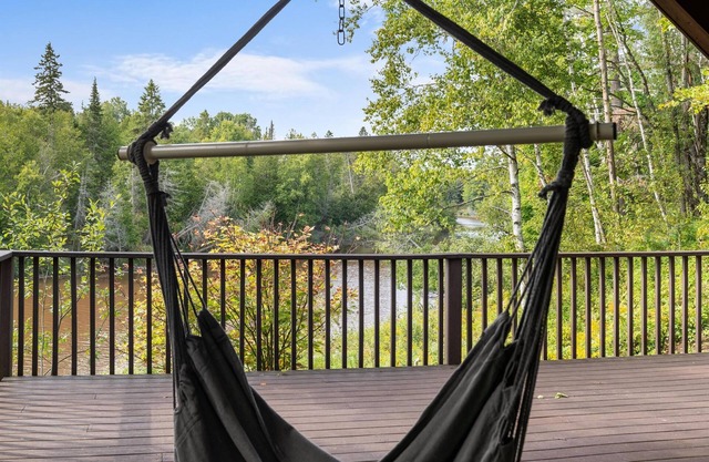 Riverfront Home~On ATV Trails~Near Mackinac Island