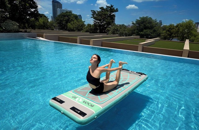 Riverfront - One Bedroom Villa, Sleeps 3