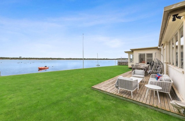 Riverside - 6 bedroom - Family Retreat - Portrush