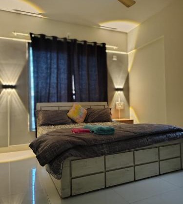 Rk Stay Balewadi Highstreet 2bhk Fully Furnished