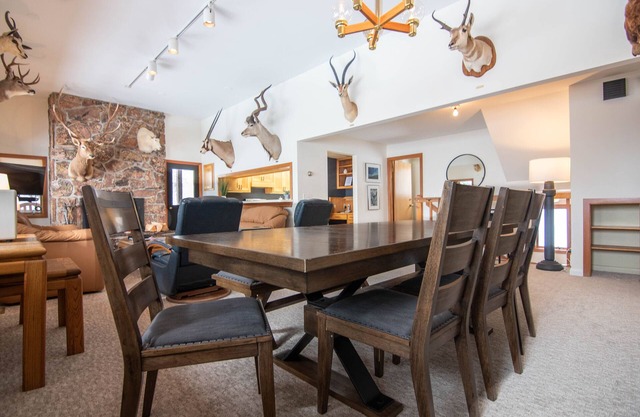 RMR: Stock House in Teton Village