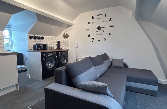 Rock Park Penthouse. Newly refurbished 2 bedroom apartment.