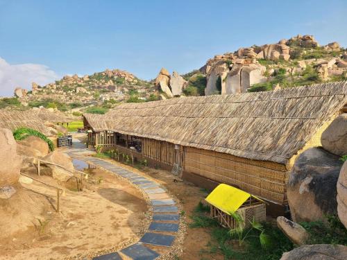 Rocky Meadows Resort Hampi