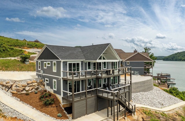 Rocky Point-Brand New Lakefront Property