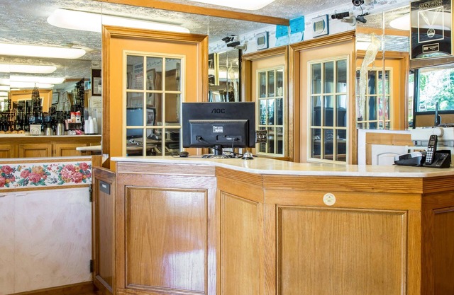 Rodeway Inn & Suites Branford - Guilford