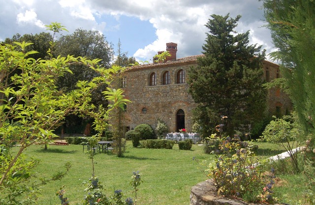 Romantic villa, Wi-Fi, pool, cooking lesson