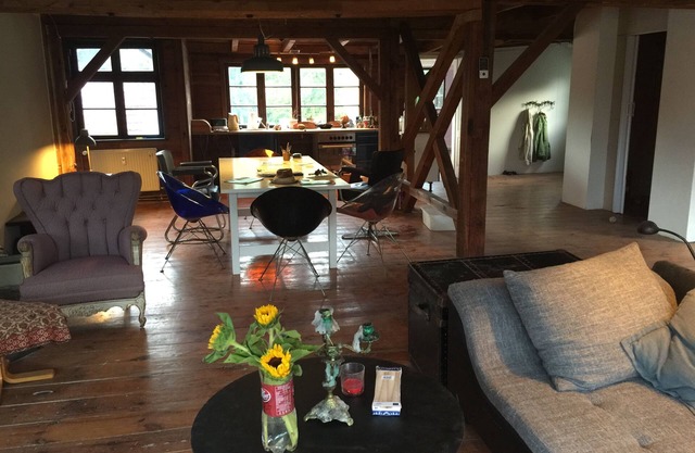 Rooftop loft by the lake, 3klm tesla