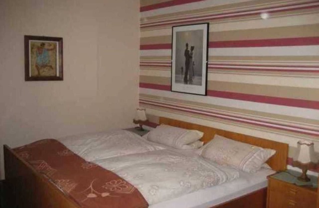 Room 5 - House by the forest