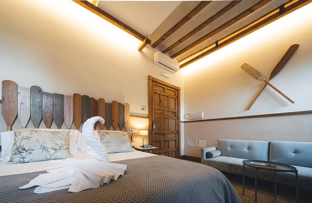 Room 8 - El Tallar .