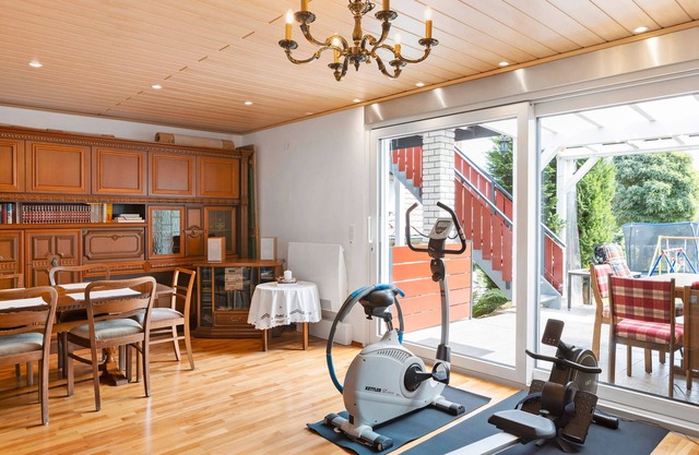 Room 'Gästezimmer 1 Mit Bad' with Shared Terrace, Wi-Fi and Air Conditioning