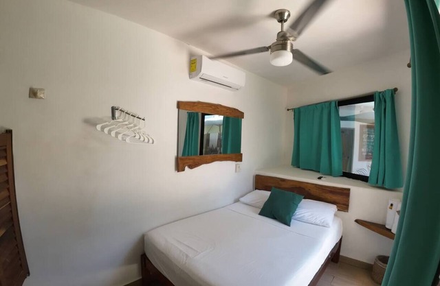 Room in front of the pool + Breakfast -Bacalar