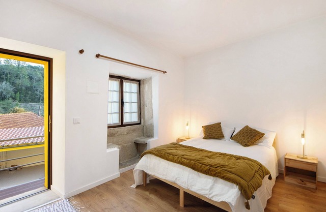 Room 'Quarto 4 Piso Superior - Quinta Df' with Mountain View, Wi-Fi and Air Conditioning