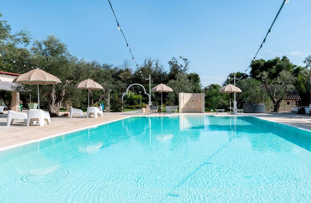 Room 'San Biagio - Deluxe 1' with Shared Pool, Wi-Fi and Air Conditioning