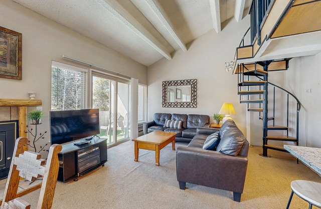 Roomy condo with sauna, pool & hot tub - walk to slopes & Main Street