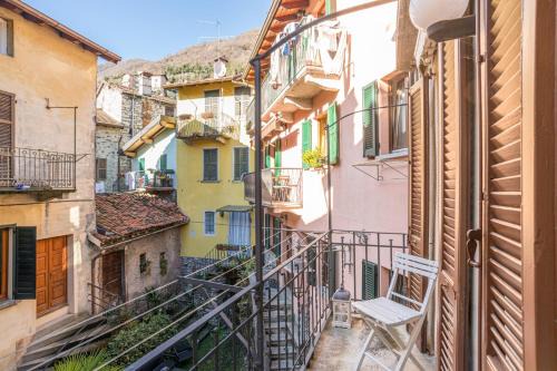 Roomy period house with stunning village views x6
