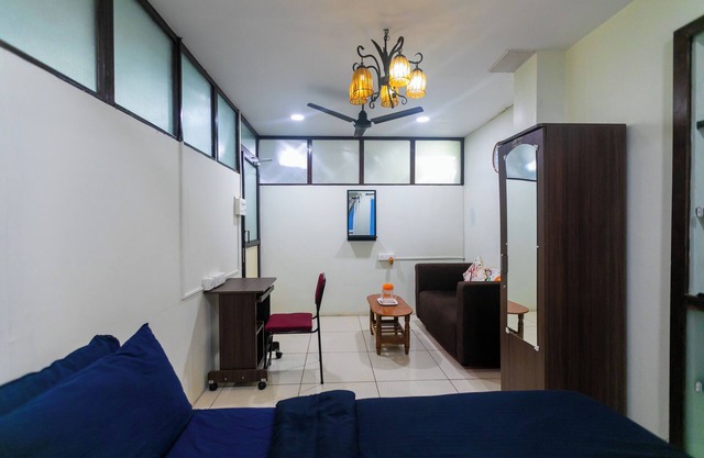 Roscotel Bay Stays 2BHK Near White Town