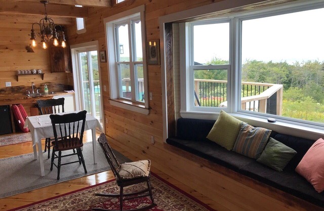 Rose Cabin @ MareGold Centre with expansive views of the Bay of Fundy