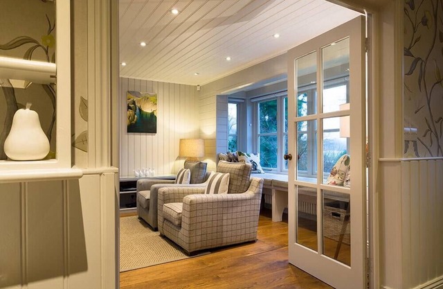 Rosewood by the River