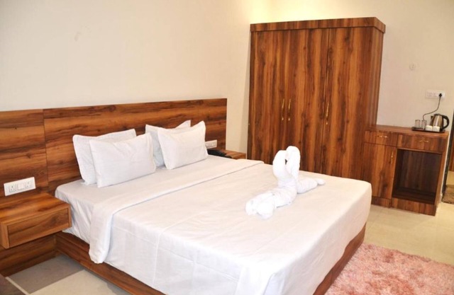 Royal Heritage Resort Pilibhit - Suit Room 2