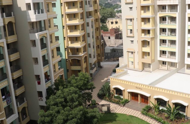 Royal Orchid 3bhk Lakend Suite