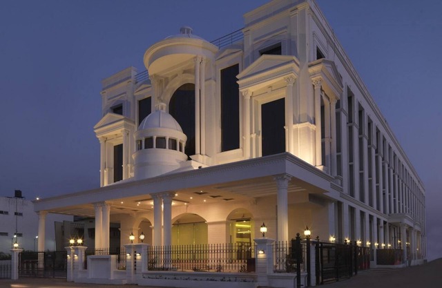 Royal Orchid Central