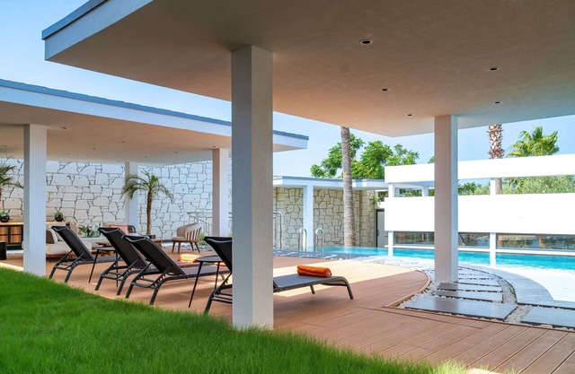 Royal Teos Thermal Resort Clinic & Spa - Halal Hotel