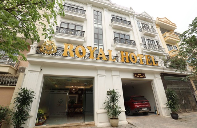 Royal Văn Phú Hotel