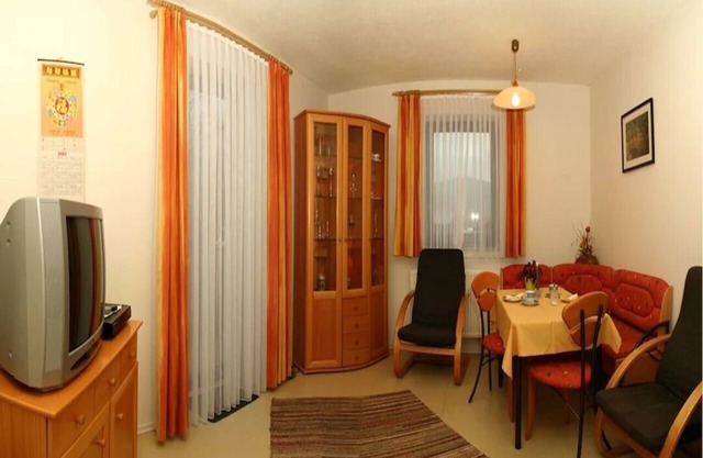 Ruhig Gelegene Fewo 08 - Rustikal und Modern Eingerichtet in Waldnähe