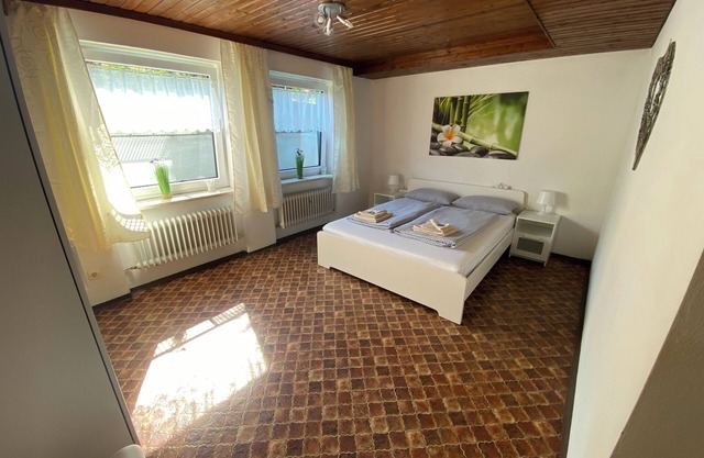 Ruhiges charmantes Ferienhaus mit 10 Schlafzimmern in Fischach/Heimberg