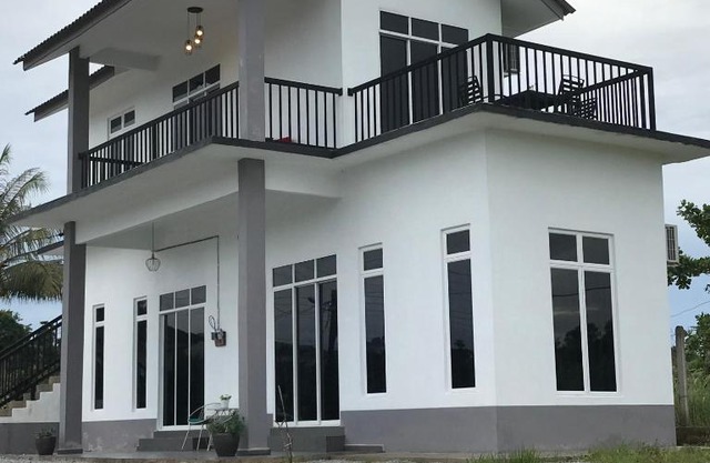 Rumah Sawah Homestay Pasir Puteh